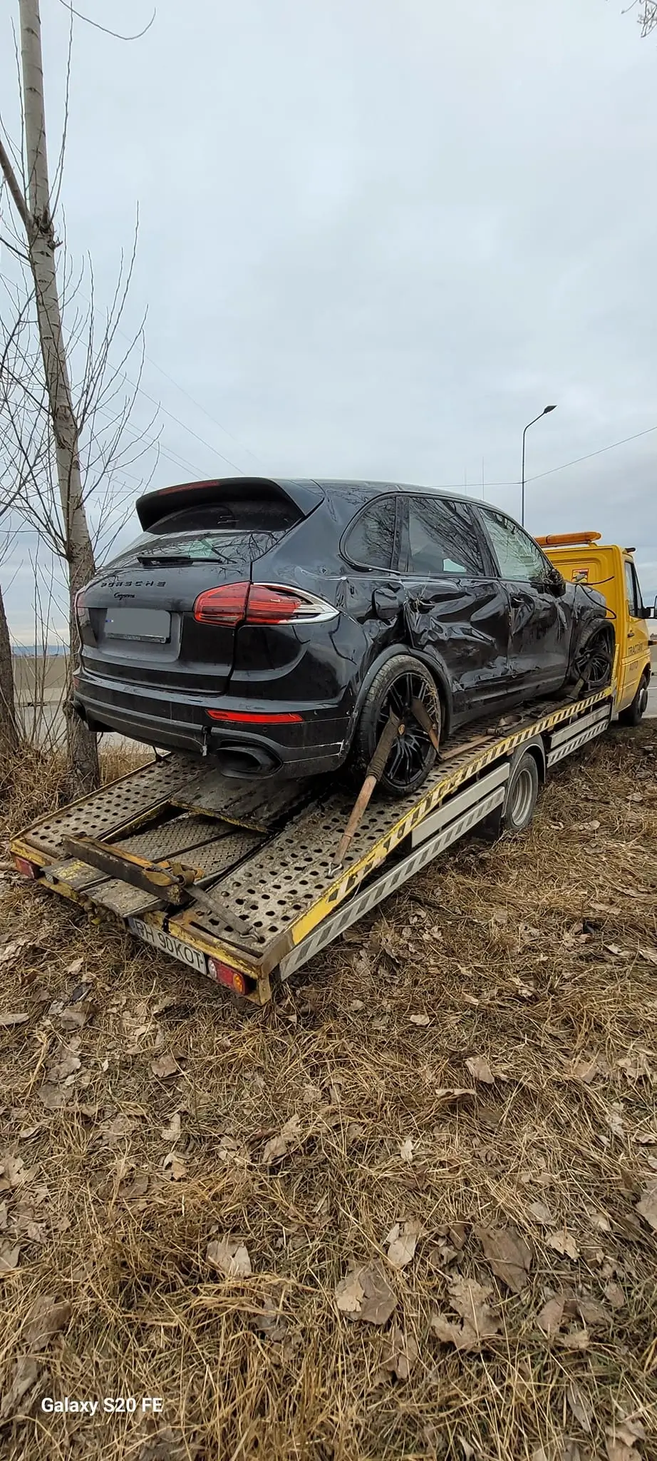Poză cu mașina de tractare